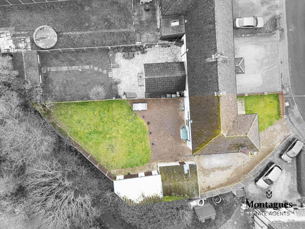 Additional property image - Bluemans End, North Weald, CM16