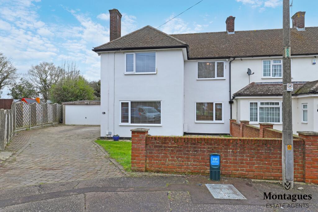 Additional property image - Bluemans End, North Weald, CM16