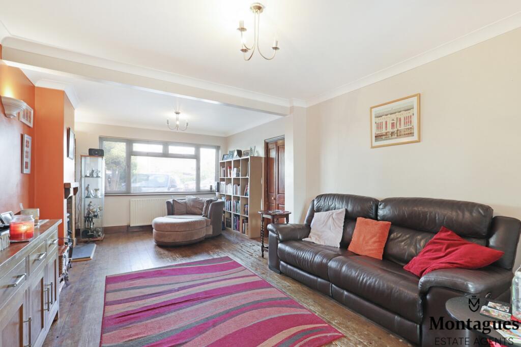 Additional property image - Hemnall Street, Epping, CM16