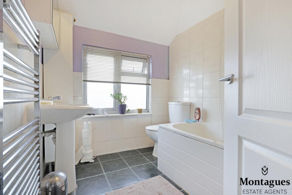 Additional property image - Hemnall Street, Epping, CM16