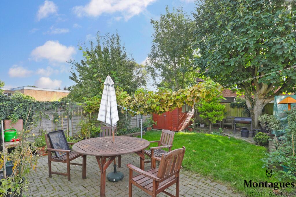 Additional property image - Hemnall Street, Epping, CM16