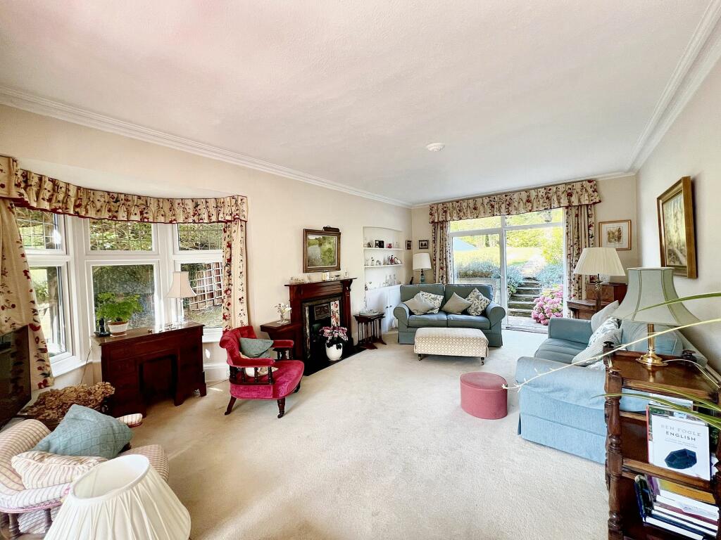 Additional property image - The Drive, Coulsdon, CR5