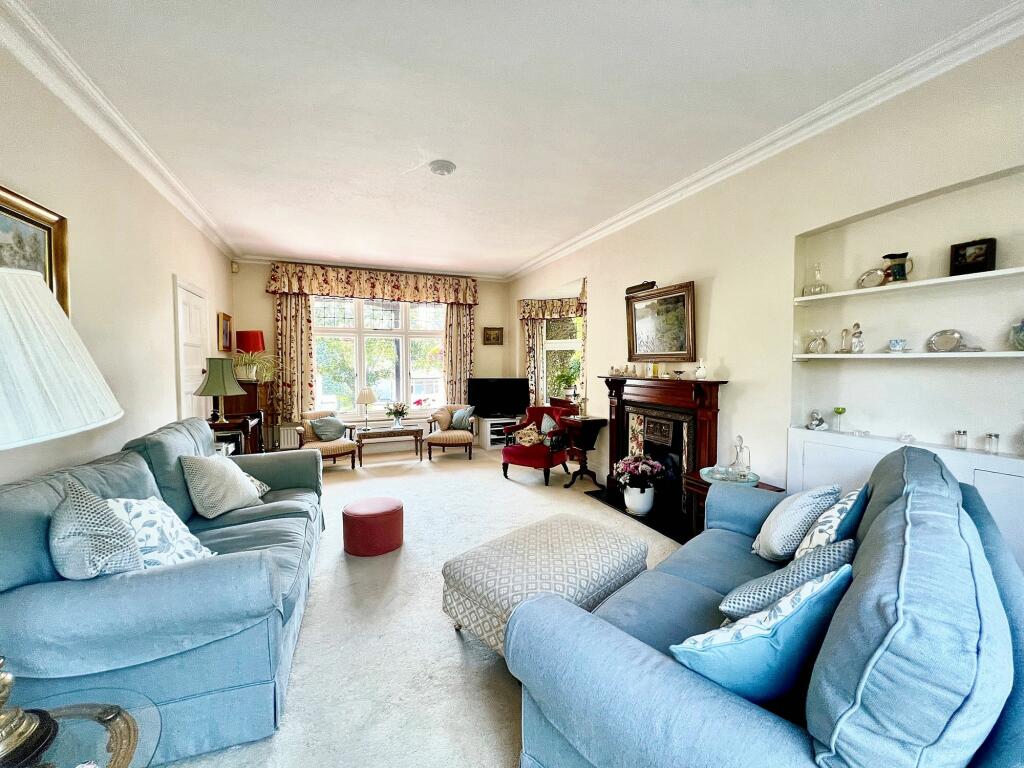 Additional property image - The Drive, Coulsdon, CR5