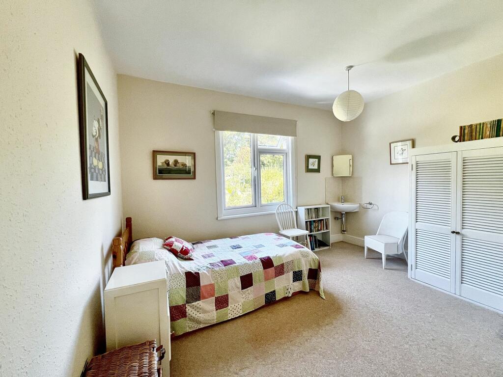 Additional property image - The Drive, Coulsdon, CR5
