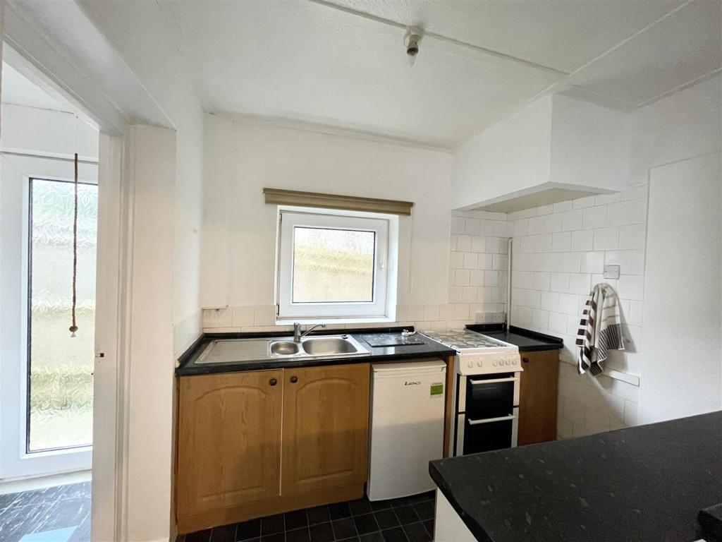 3 bedroom detached house for sale in Chichester Road, Seaford, BN25