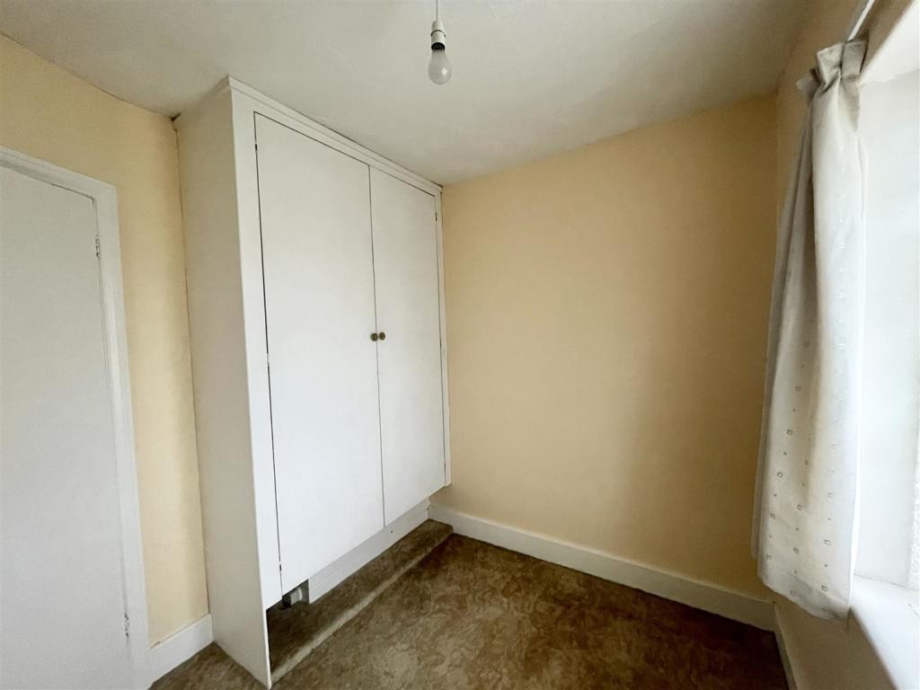 3 bedroom detached house for sale in Chichester Road, Seaford, BN25