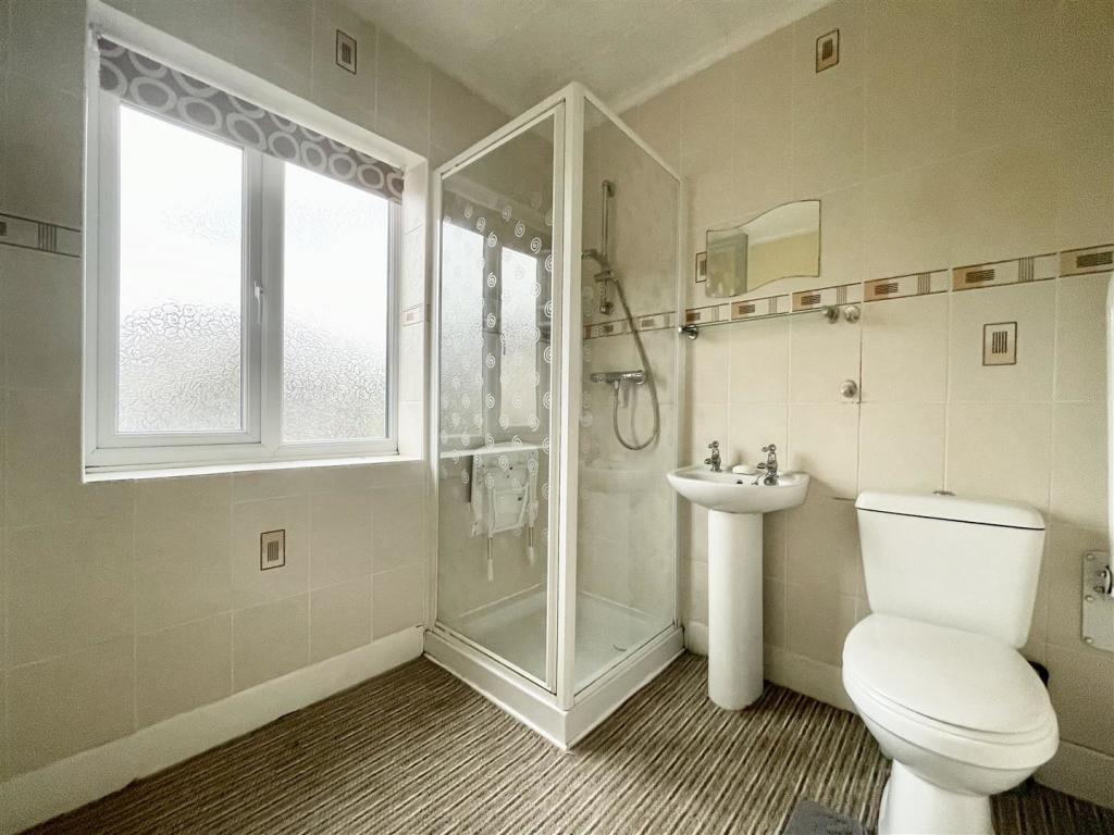 3 bedroom detached house for sale in Chichester Road, Seaford, BN25