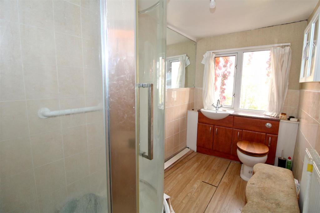 3 bedroom terraced house for sale in South Street, Seaford, BN25