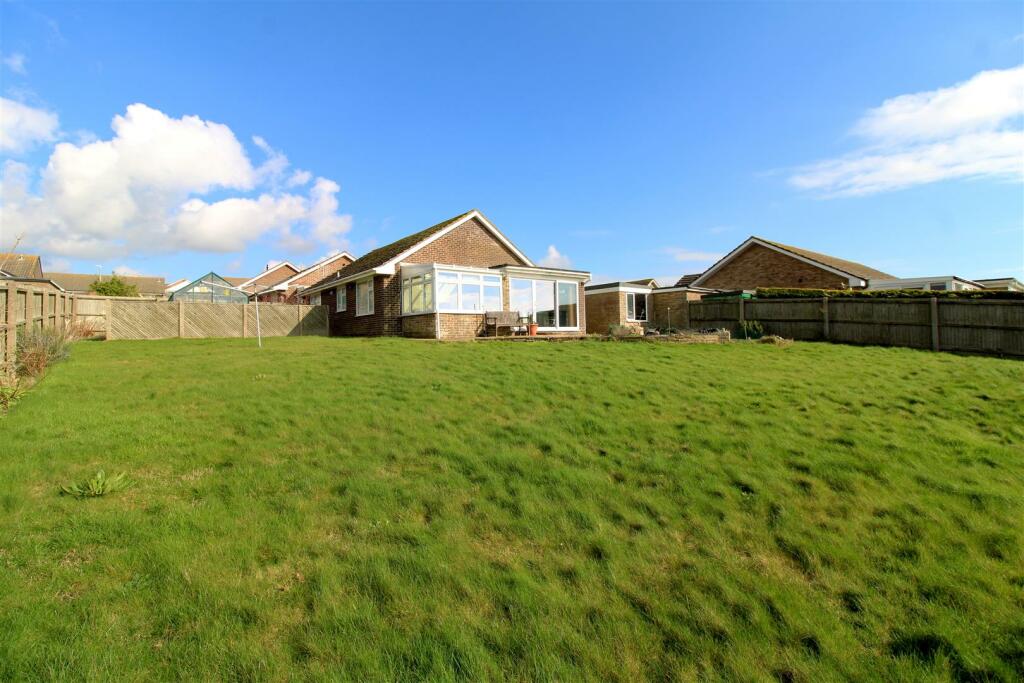 2 bedroom detached bungalow for sale in Roman Close, BN25
