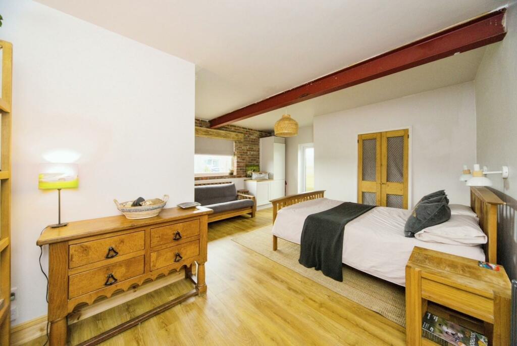 Additional property image - Cliff Road, Seaford