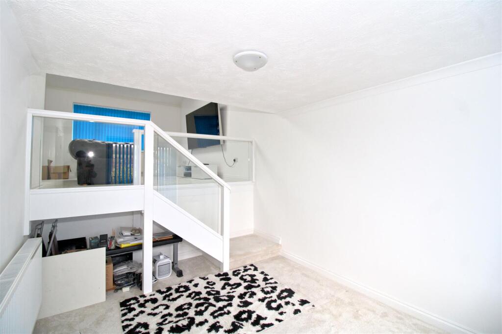 Additional property image - Valley Dene, Newhaven