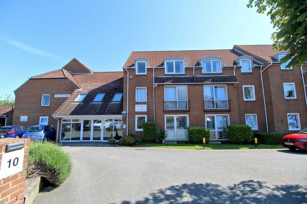 1 bedroom retirement property for sale in Homeshore House, Sutton Road