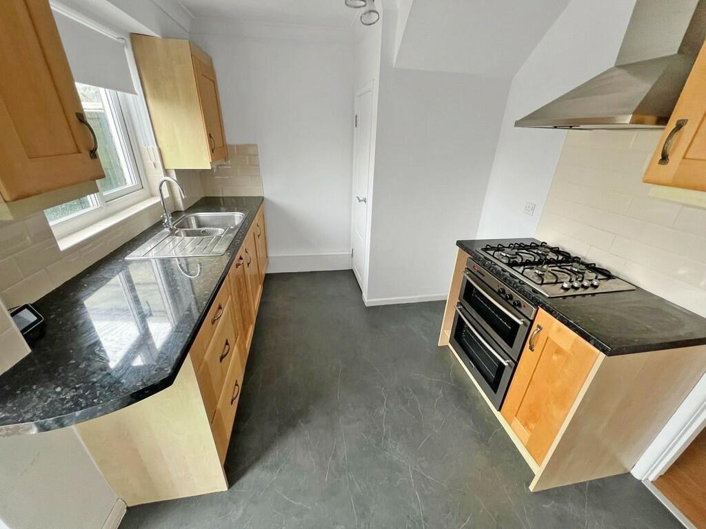 Additional property image - Weald Dyke, Shoreham-by-Sea