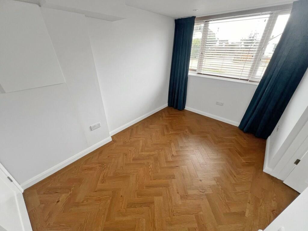 Additional property image - Weald Dyke, Shoreham-by-Sea