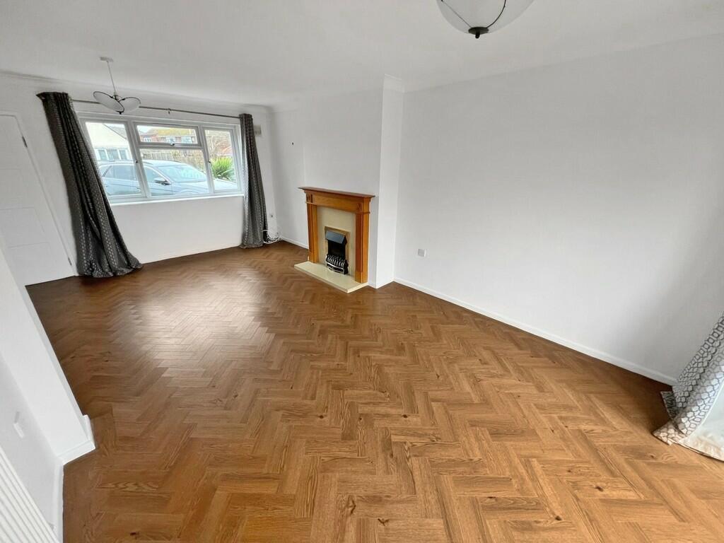 Additional property image - Weald Dyke, Shoreham-by-Sea