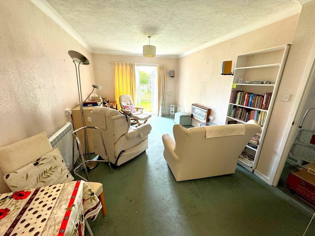 Additional property image - Oakland Court, Buckingham Road