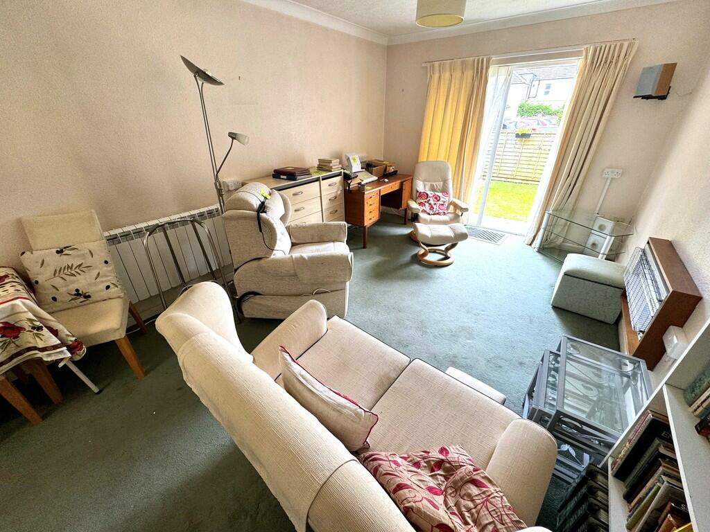 Additional property image - Oakland Court, Buckingham Road