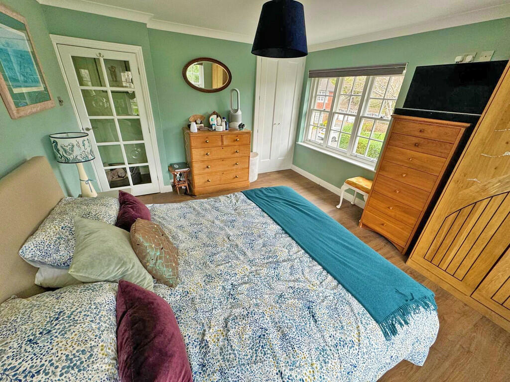 Additional property image - St Marys Close, Shoreham-by-sea