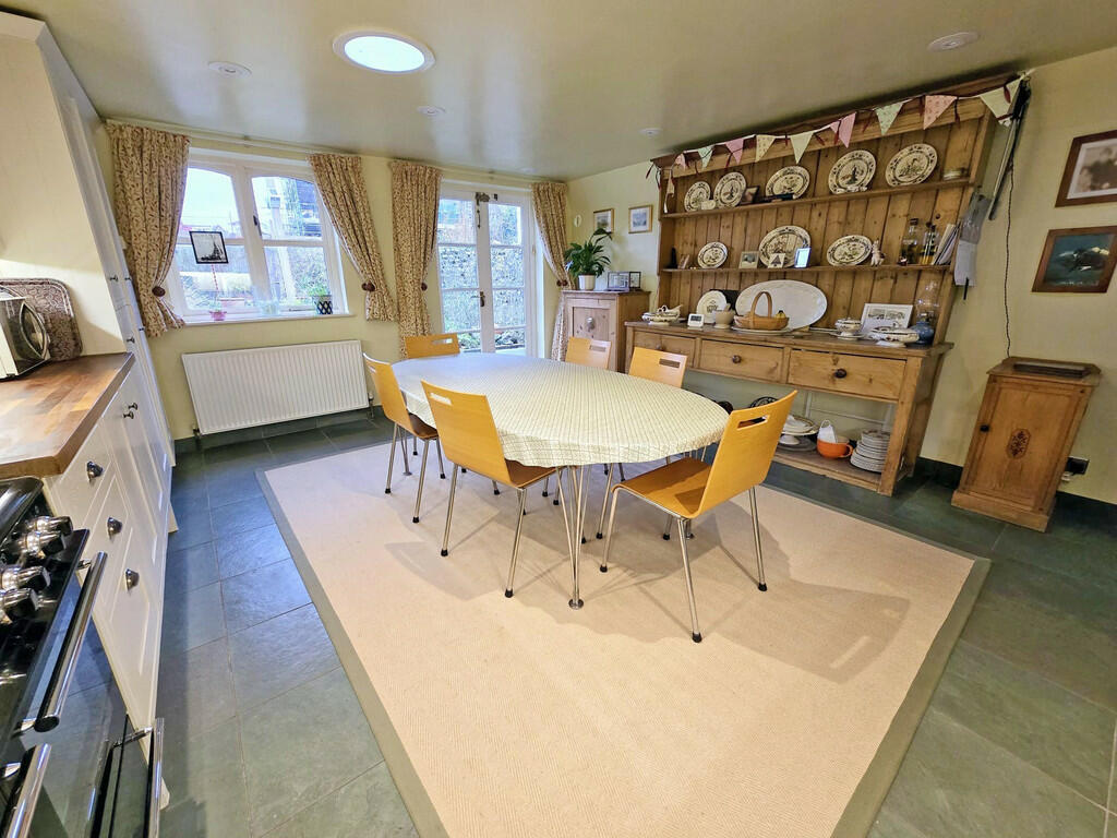 Additional property image - New Road, Shoreham-by-Sea