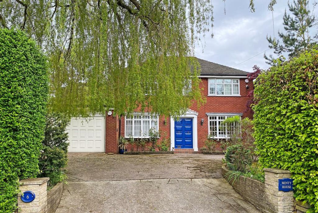 4 bedroom detached house for sale in Elmsway, Hale Barns, WA15