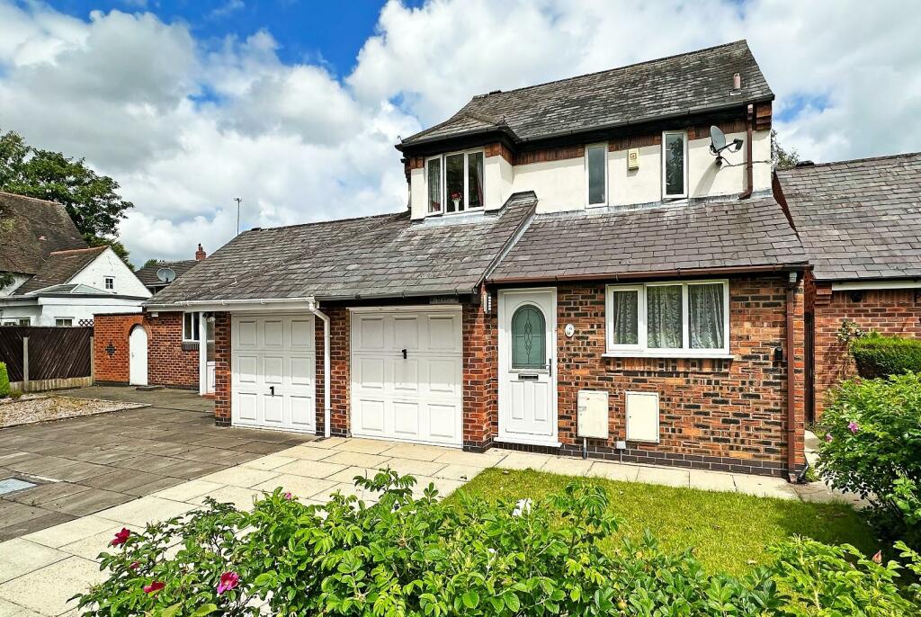 3 bedroom link detached house for sale in St. Hughs Close, Timperley, WA14