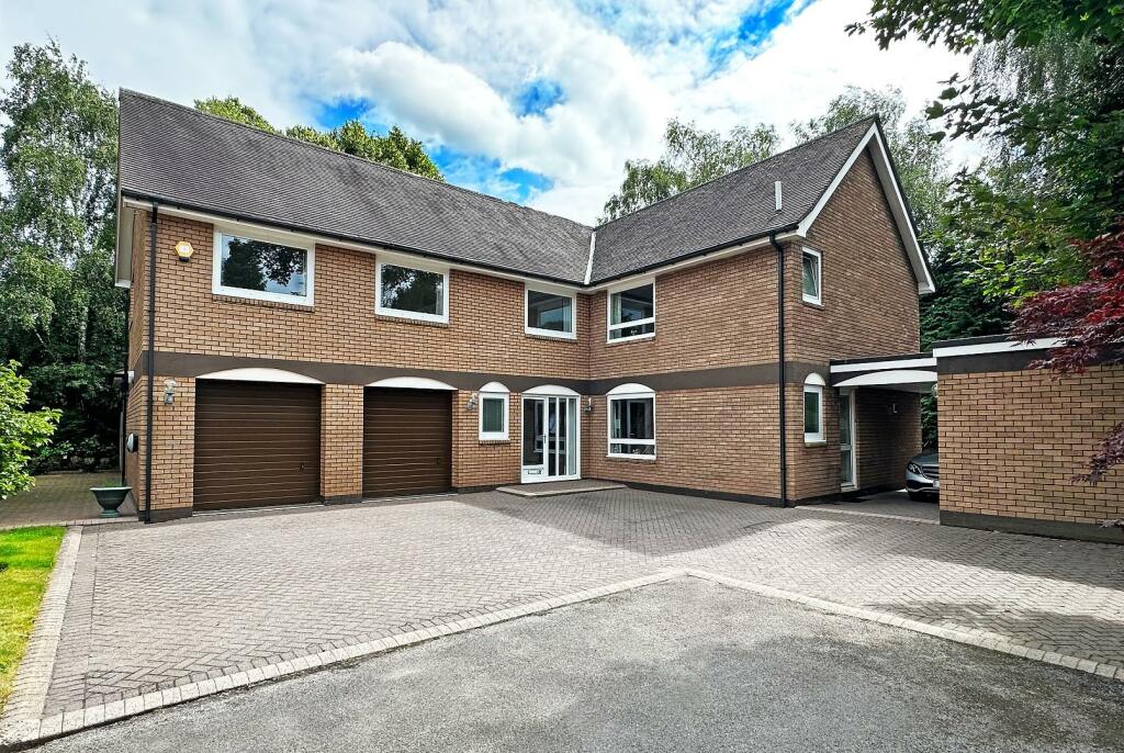 Main image of property: Green Walk, Bowdon