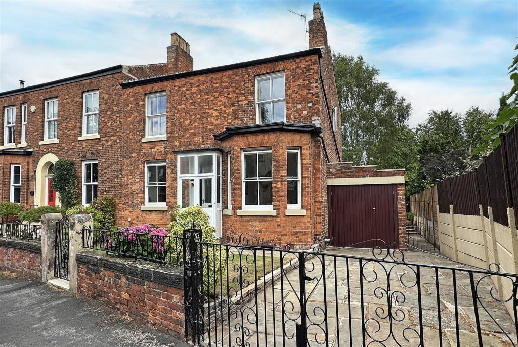 Main image of property: Sandiway Place, Altrincham