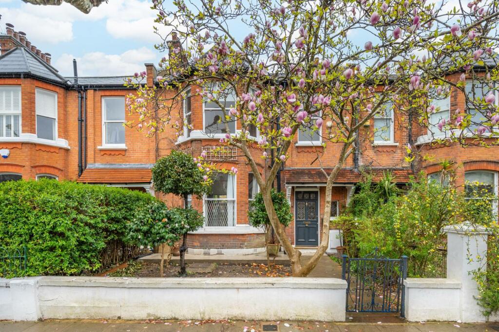 4 bedroom house for rent in Highlever Road, North Kensington, London, W10