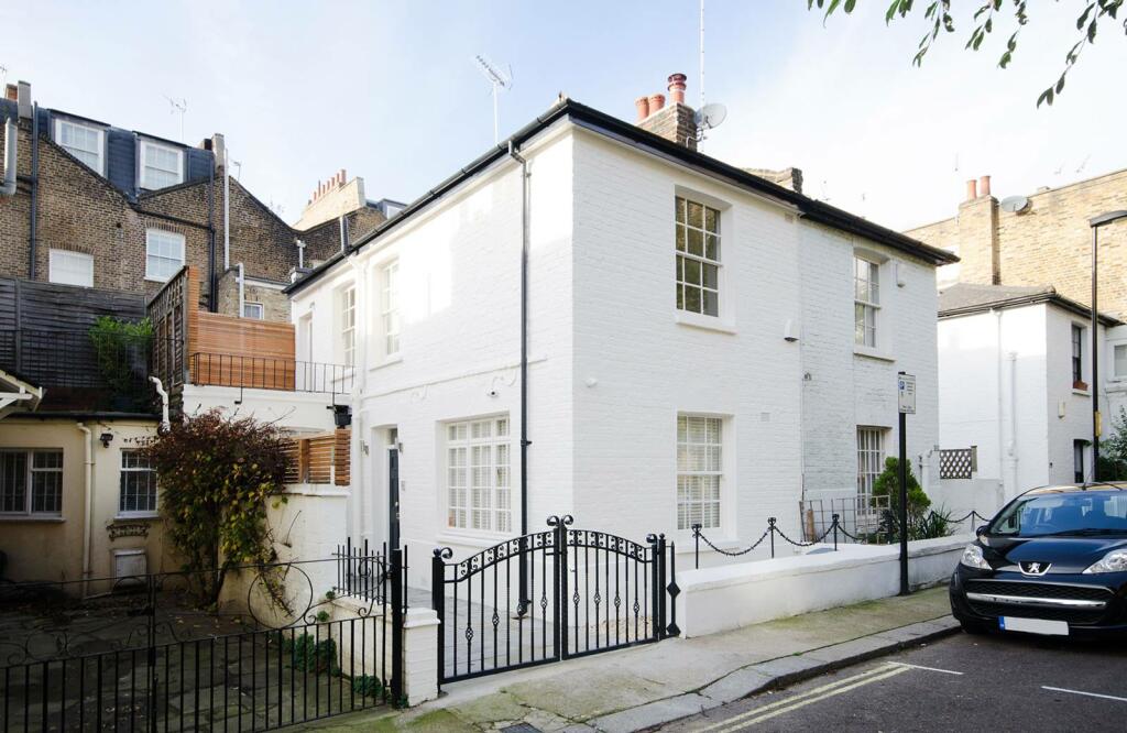 2 bedroom mews property for rent in Bridstow Place, Notting Hill, London, W2