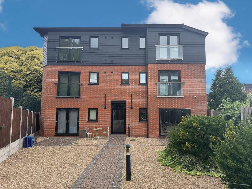 Main image of property: Gordon Heights, Stratford, E15