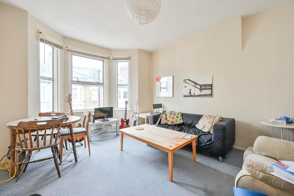 3 bedroom maisonette for rent in UPHAM PARK ROAD, Turnham Green, London, W4