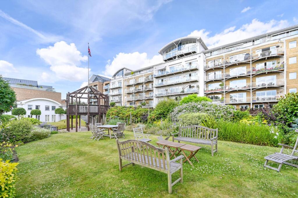 Main image of property: Kew Bridge Road, Brentford, TW8