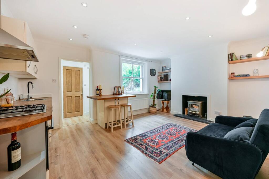 Main image of property: Cambridge Road South, Chiswick, London, W4