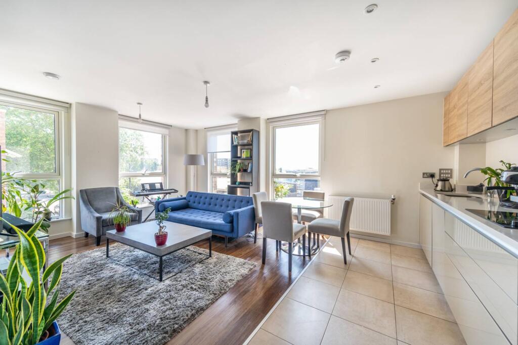 Main image of property: Rosenburg Road, South Acton, London, W3