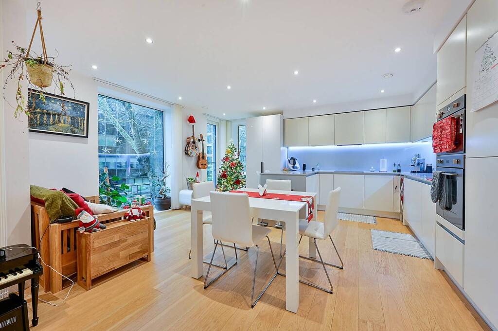 Main image of property: Chiswick High Road, Chiswick, London, W4