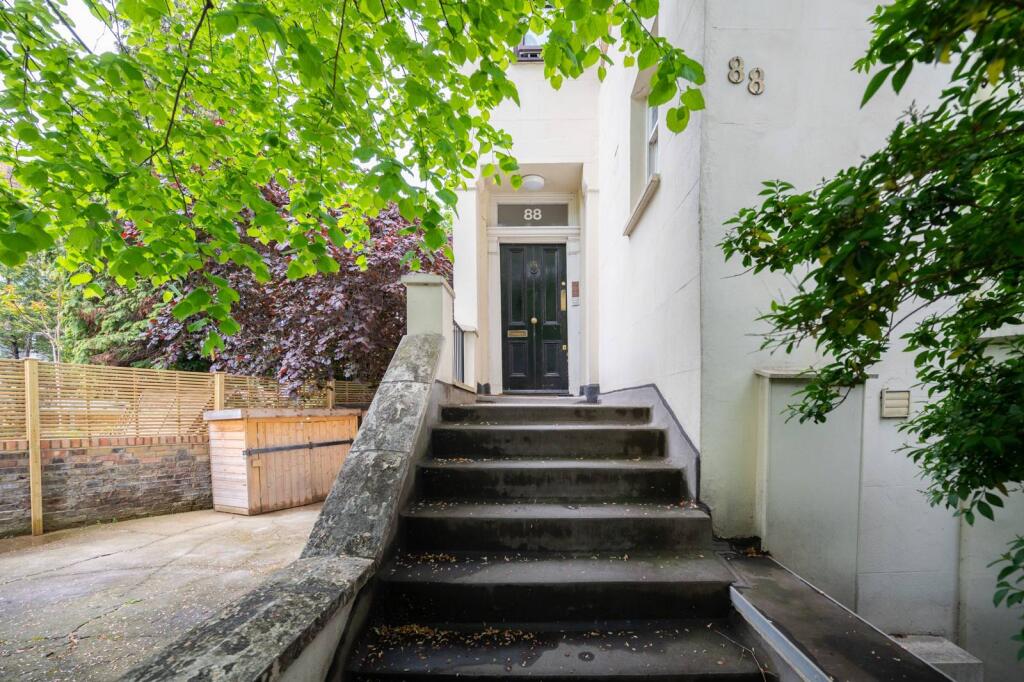 Main image of property: Isledon Road, Islington, London, N7