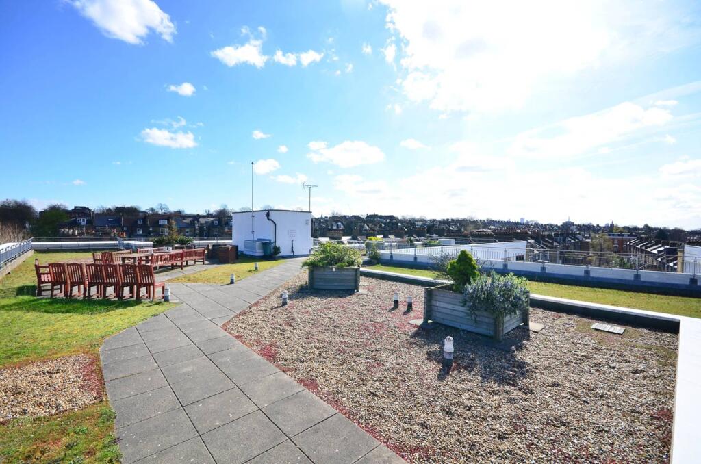 Main image of property: Drayton Park, Highbury, London, N5