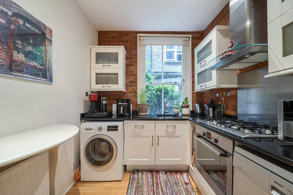 Main image of property: Frognal, Hampstead, London, NW3