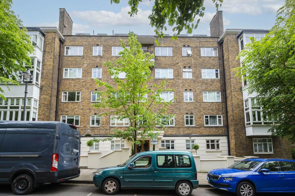 2 bedroom flat for sale in St Edmunds Terrace, St John's Wood, London, NW8