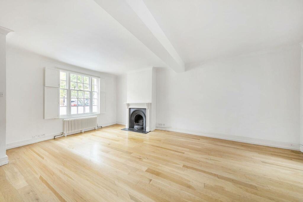 4 bedroom house for sale in Wadham Road, Putney, London, SW15
