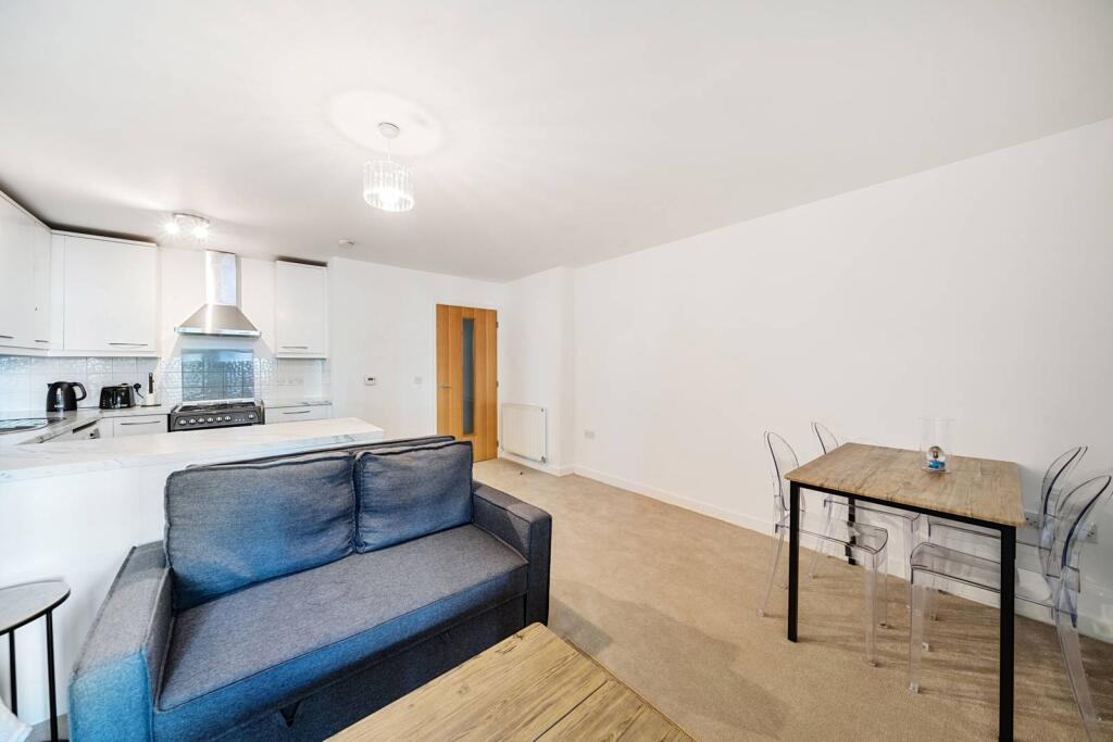 Main image of property: Scott Avenue, West Hill, London, SW15