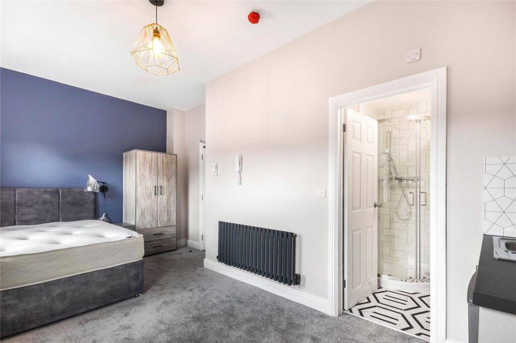 Main image of property: Taybridge Road, Battersea, London, SW11