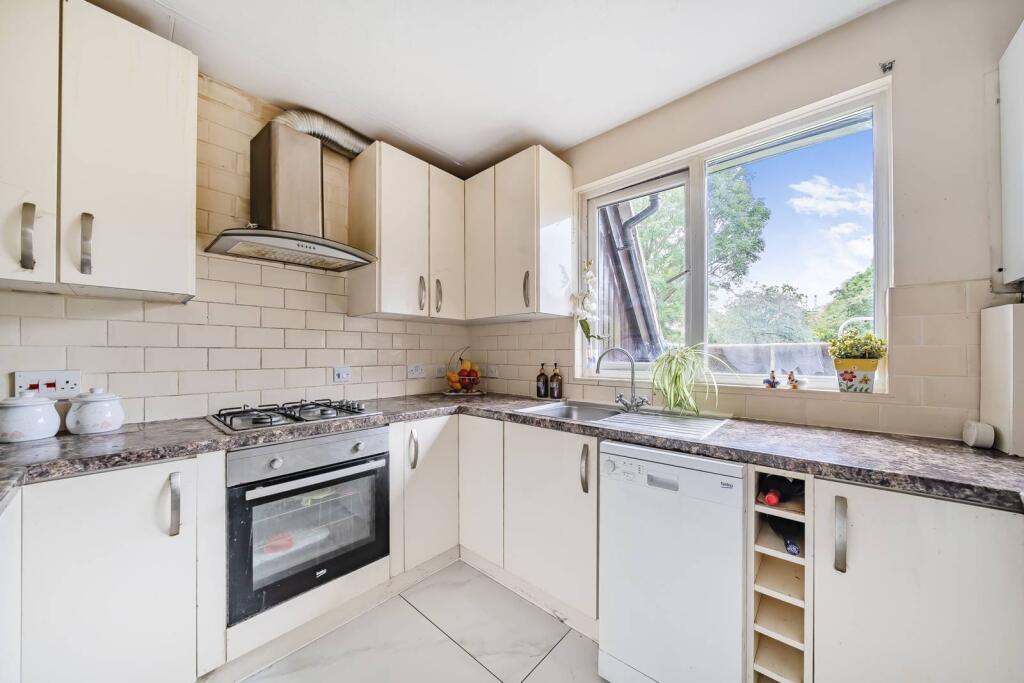 Main image of property: Abbeyfields Close, West Twyford, London, NW10