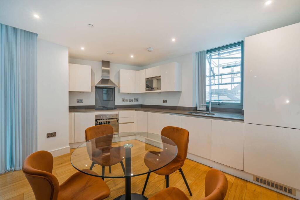 Main image of property: Ealing Broadway, Ealing, London, W5