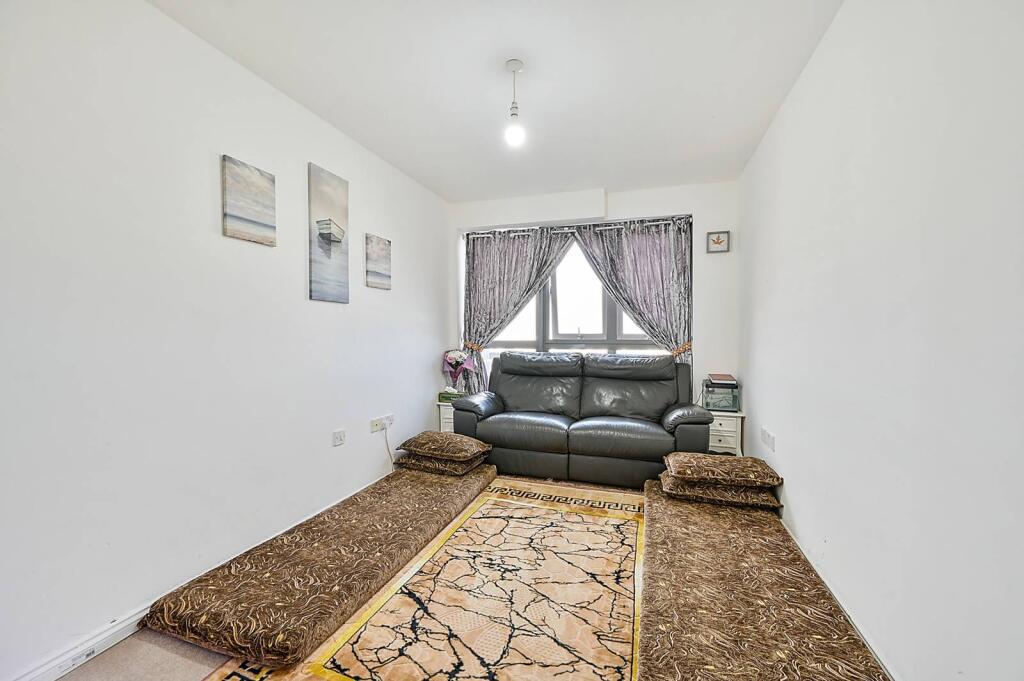 Main image of property: Victoria Road, North Acton, London, W3