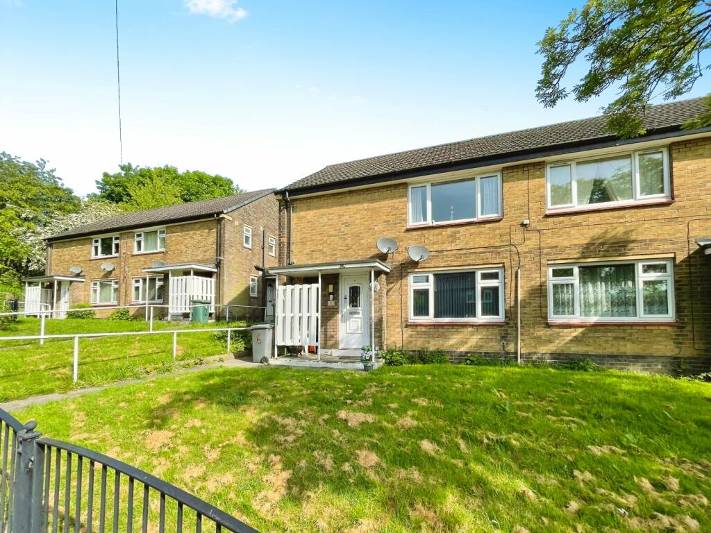 1 bedroom apartment for sale in North Way, Deighton, Huddersfield