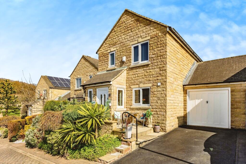 Main image of property: Ferndale Court, Ferndale, Huddersfield, West Yorkshire, HD2