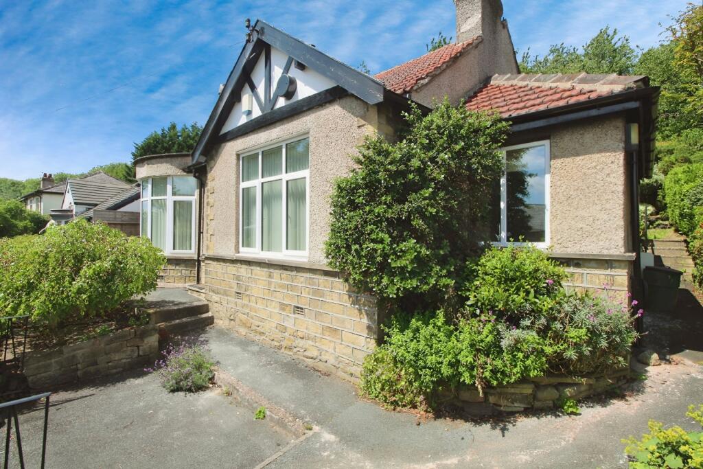Main image of property: Heaton Road, Gledholt, Huddersfield, West Yorkshire, HD1