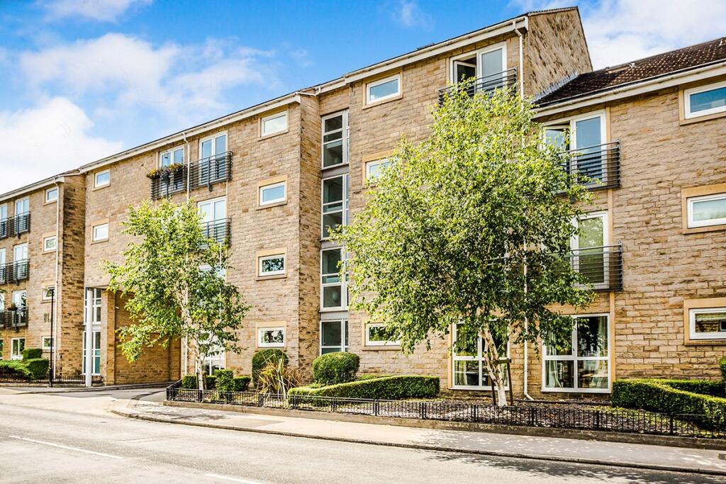 Main image of property: Halifax Road, Huddersfield, West Yorkshire, HD3