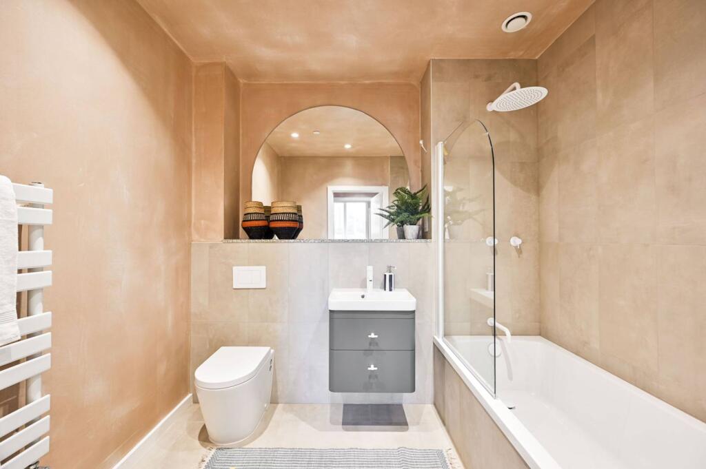 Main image of property: The Curve, Ladbroke Grove, London, W10